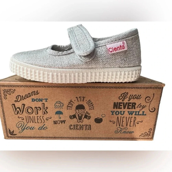 NWT Cienta Silver Sparkle Velcro T-Strap Shoes - Picture 5 of 6